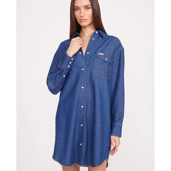 NEW Staud + Wrangler The Oversized Western Shirt Dress in Dark Rinse - Picture 3 of 12